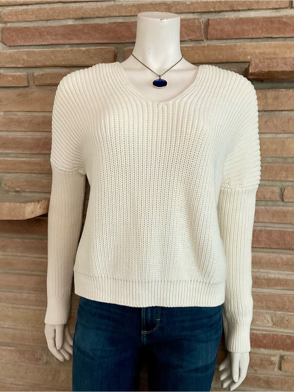 Vince. Women’s V Neck Cotton Sweater Ivory Cream XS